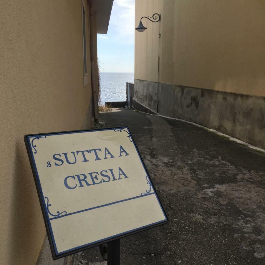 Pretty Acireale